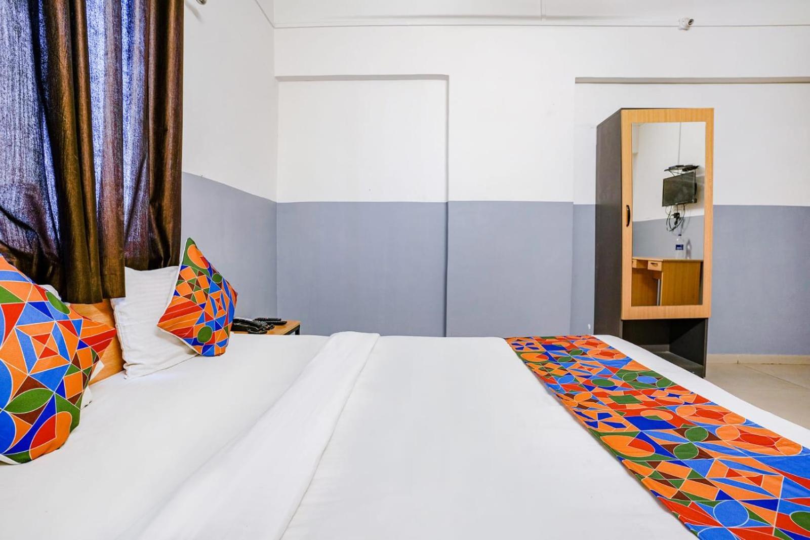 Hotel Bhakti Sankul , Nāsik Eksteriør bilde